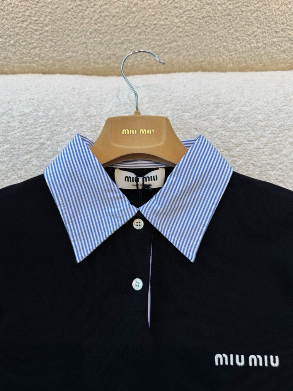 MIUMIU women's short-sleeved polo shirt (with trim at the collar) - Picture 7 of 8